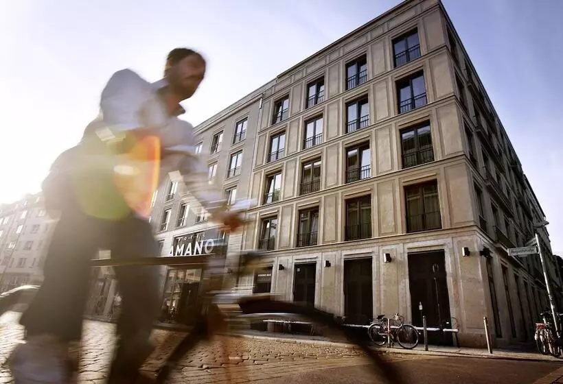 هتل Amano Rooms & Apartments