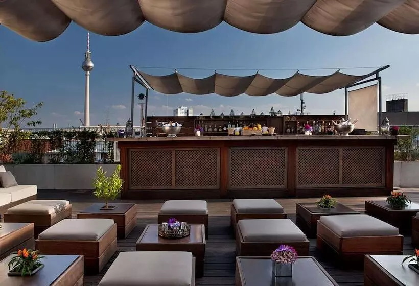 هتل Amano Rooms & Apartments