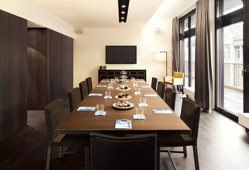 هتل Amano Rooms & Apartments