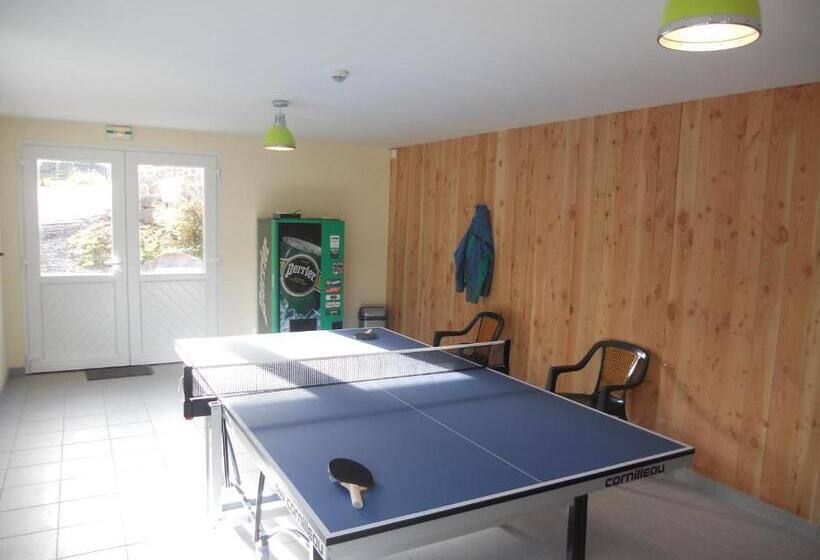 فندق Auberge Du Saut Des Cuves