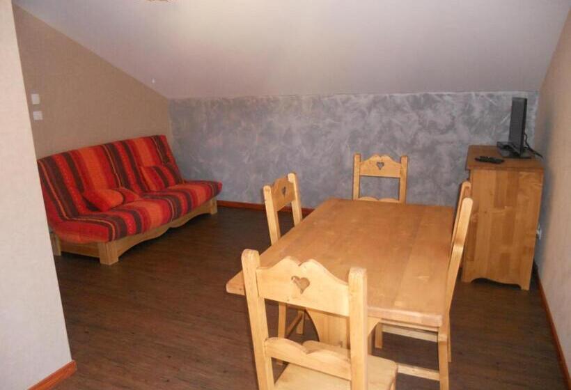 فندق Auberge Du Saut Des Cuves