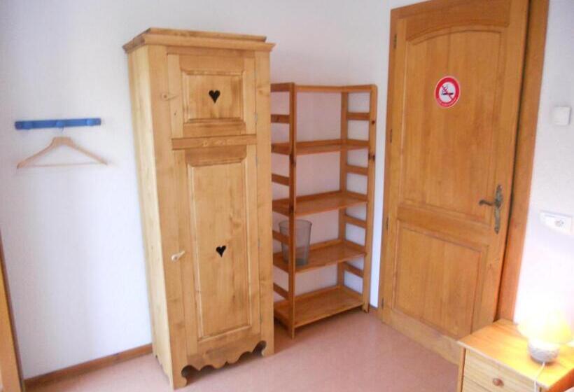 فندق Auberge Du Saut Des Cuves