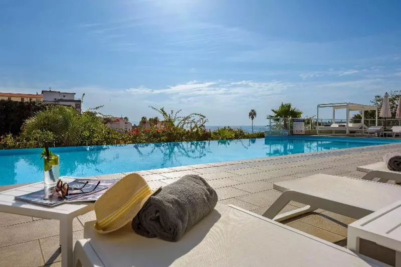 酒店 Best Western Plus Ajaccio Amiraute