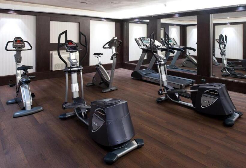 هتل Catalonia Rigoletto