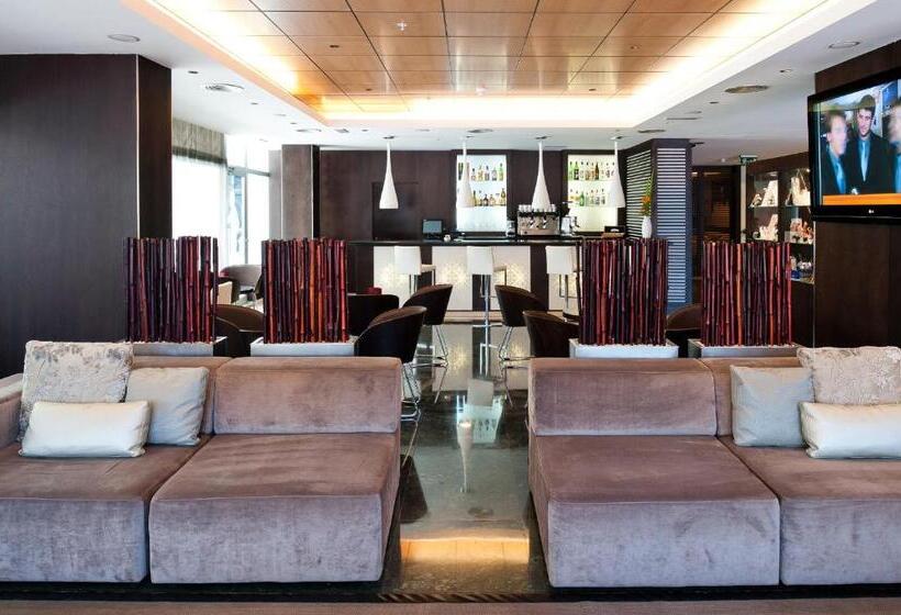 هتل Catalonia Rigoletto