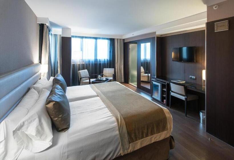 هتل Catalonia Rigoletto