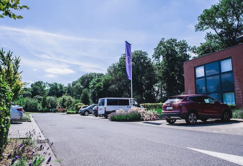 Dc Hotel Charleroi Airport