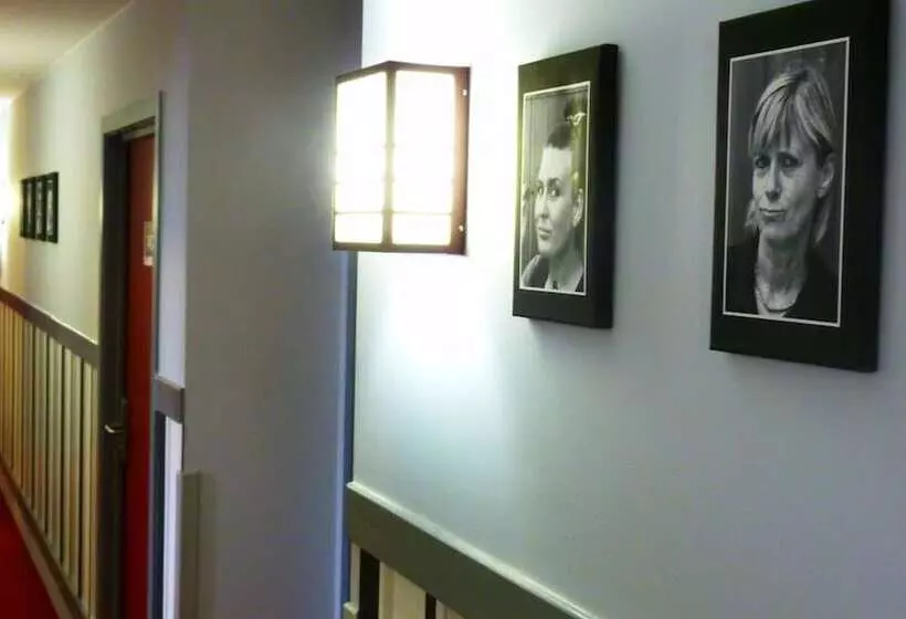 Dc Hotel Charleroi Airport