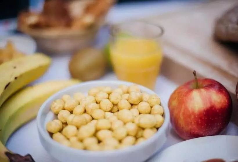 Dc Hotel Charleroi Airport