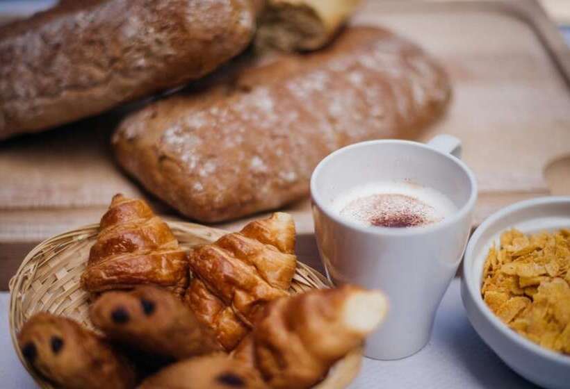 Dc Hotel Charleroi Airport