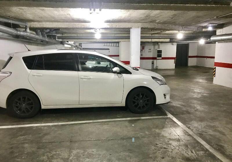 هتل De Los Faroles