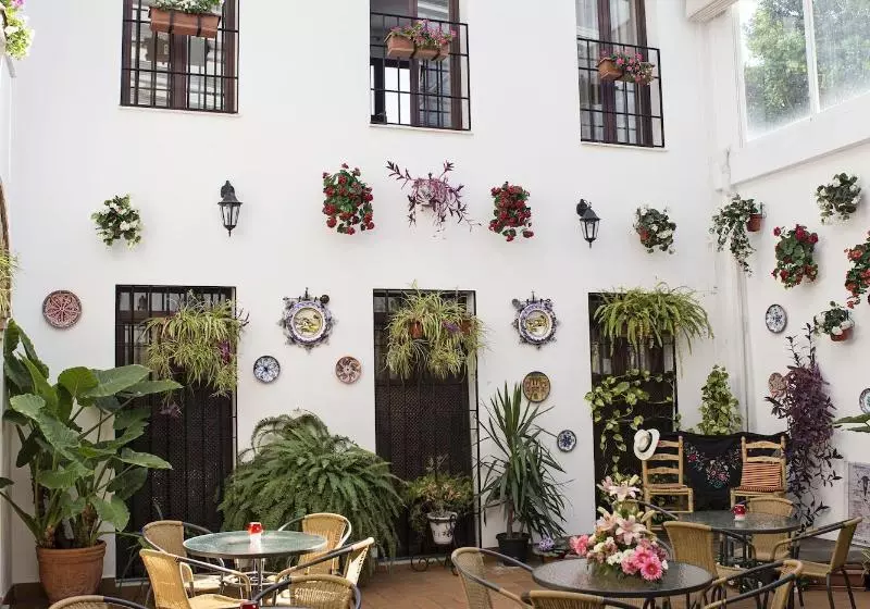 Hotel De Los Faroles