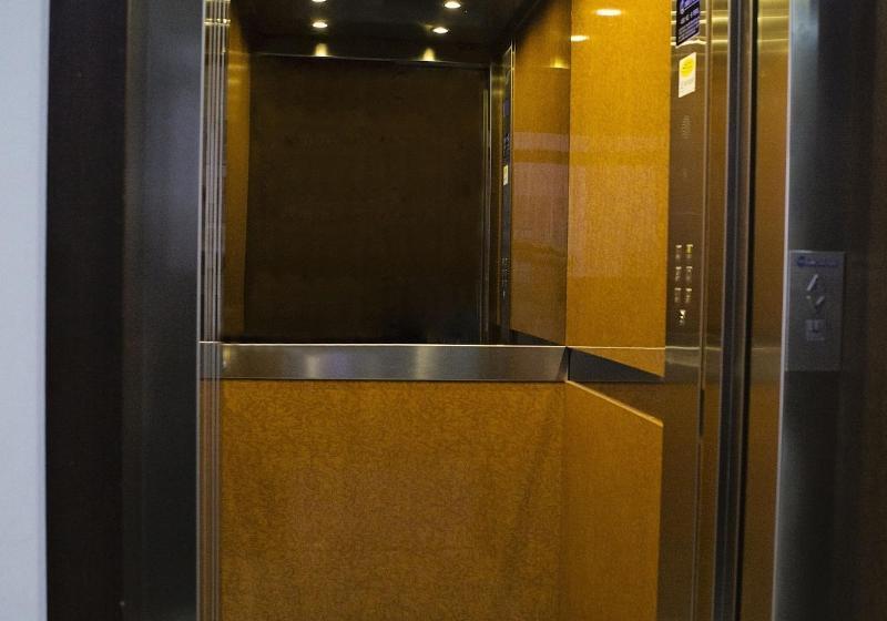 هتل De Los Faroles