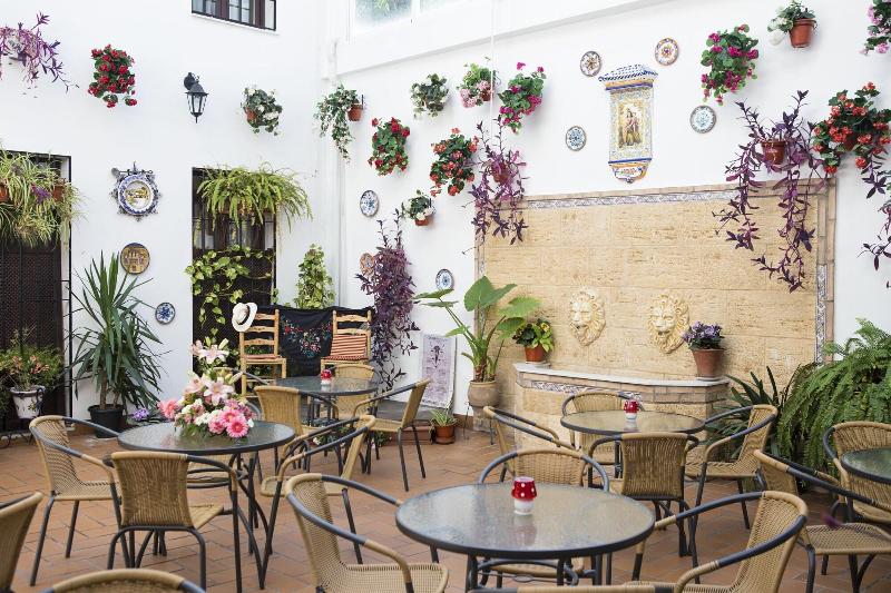 هتل De Los Faroles