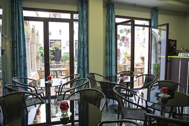 هتل De Los Faroles