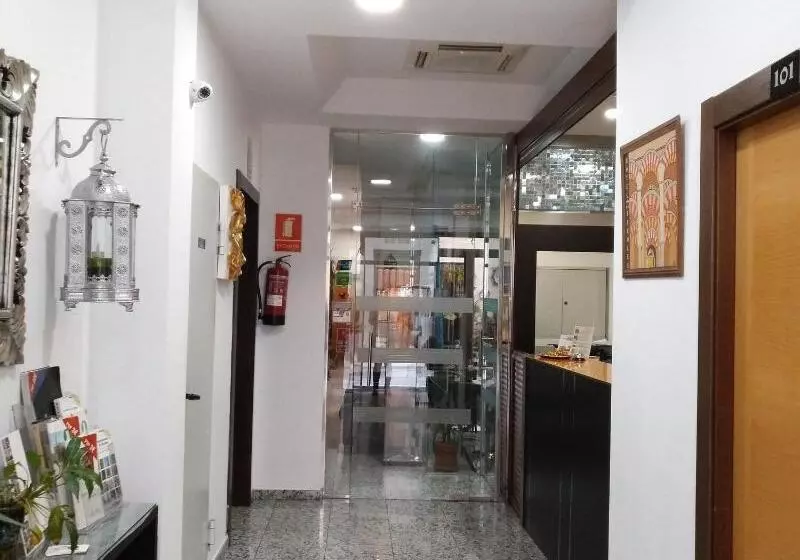 Hotel De Los Faroles