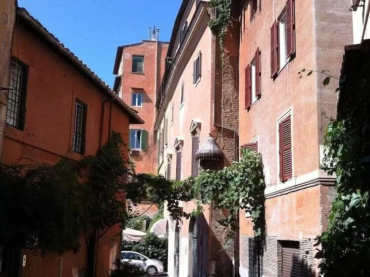 Hotel Domus Tiberina