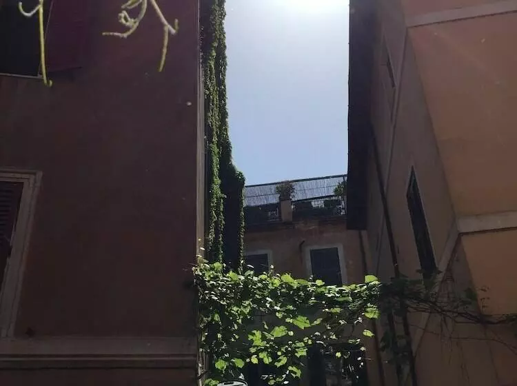 Hotel Domus Tiberina