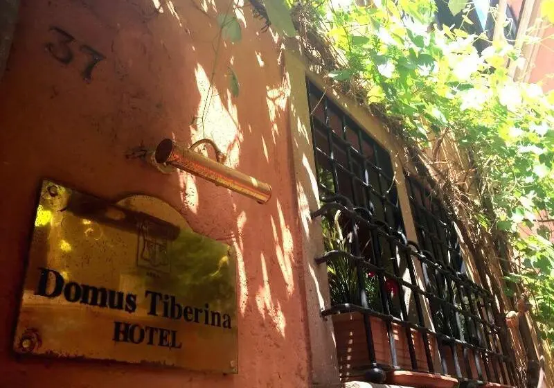 Hotel Domus Tiberina