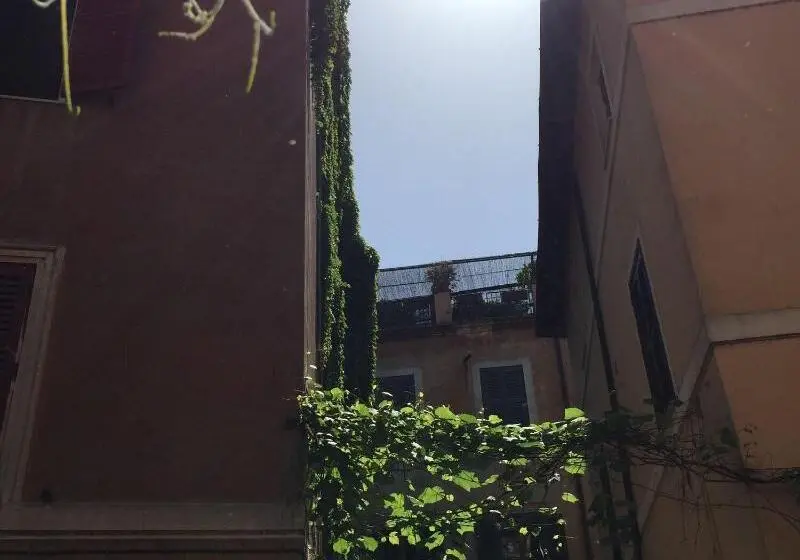 Hotel Domus Tiberina