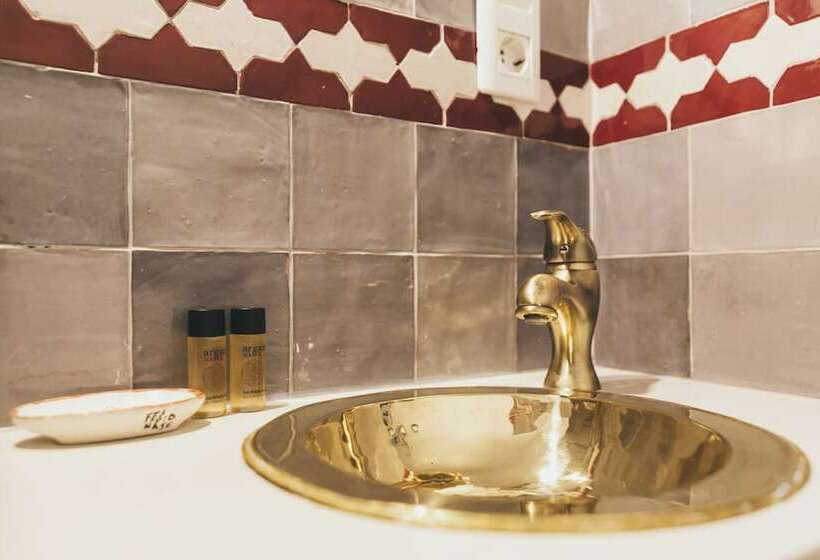 هتل El Riad Andaluz