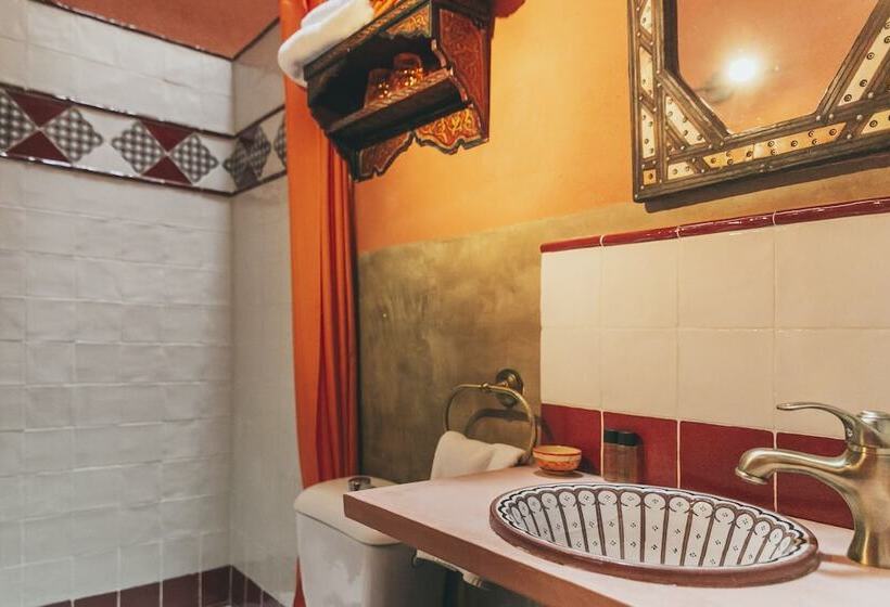 هتل El Riad Andaluz