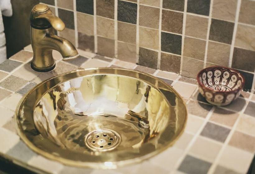 هتل El Riad Andaluz