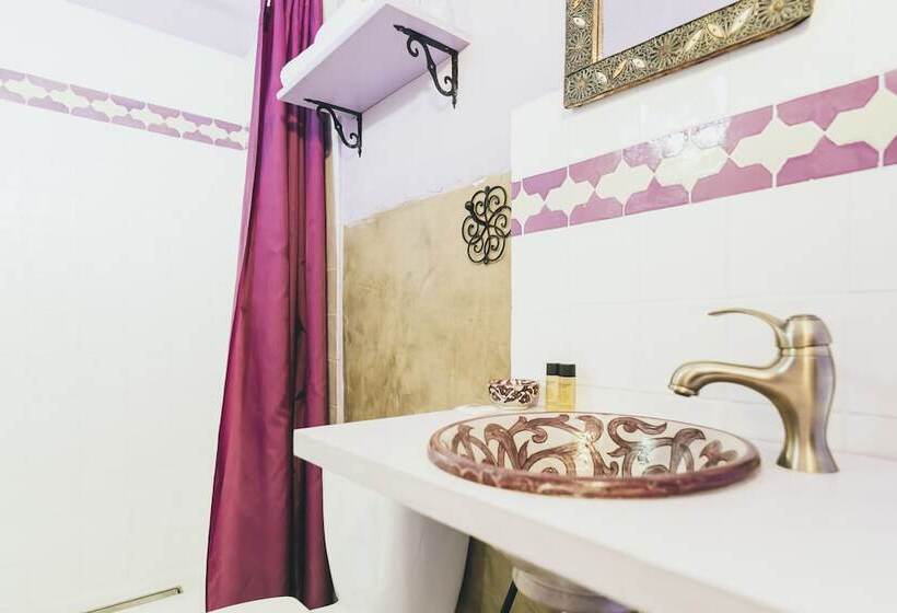 هتل El Riad Andaluz