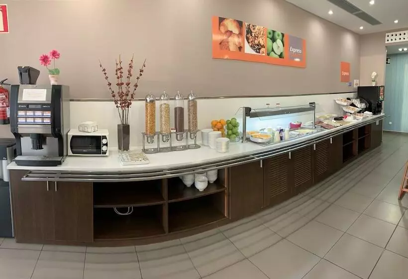 酒店 Holiday Inn Express Vitoria, An Ihg