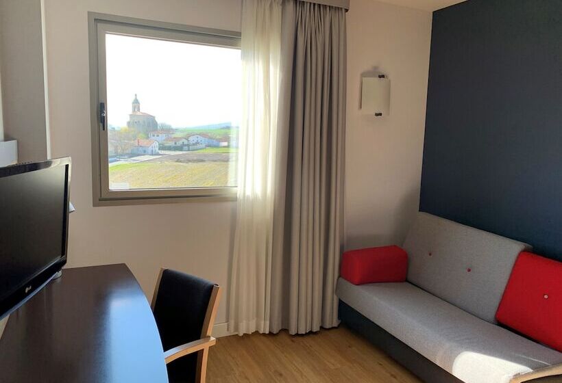 בית מלון כפרי Holiday Inn Express Vitoria, An Ihg