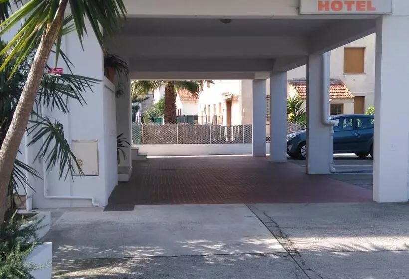 هتل Hôtel Restaurant Brasilia