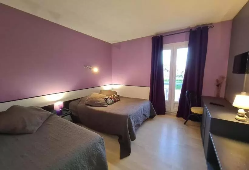 ホテル Logis Hôtel Restaurant Le Mas De L Olivier