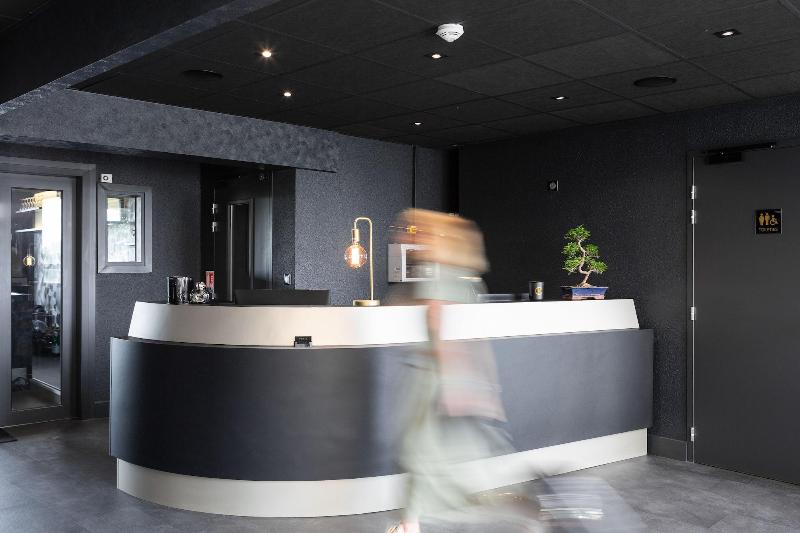 ホテル L Ortega   Rennes St Jacques Aéroport