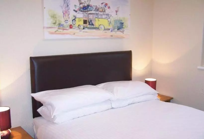 هتل Metro Inns Falkirk