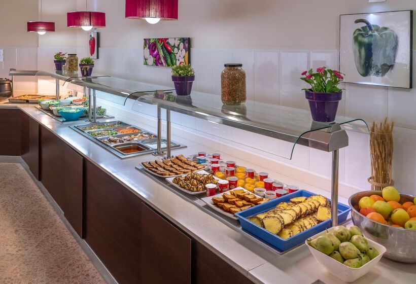 בית מלון כפרי Moremar