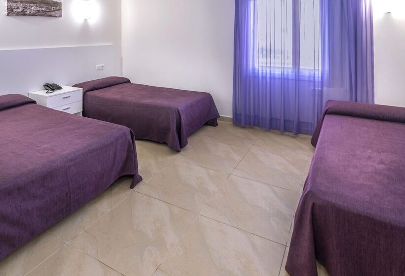 בית מלון כפרי Moremar