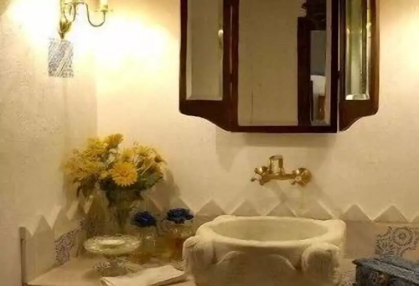 Hotel Palacio Cobertizo De Santa Ines