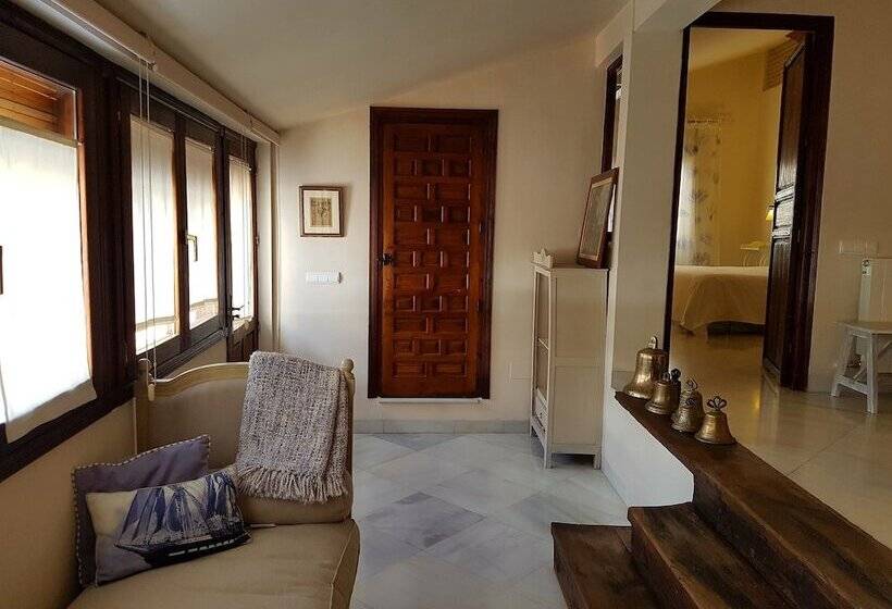 هتل Palacio Cobertizo De Santa Ines