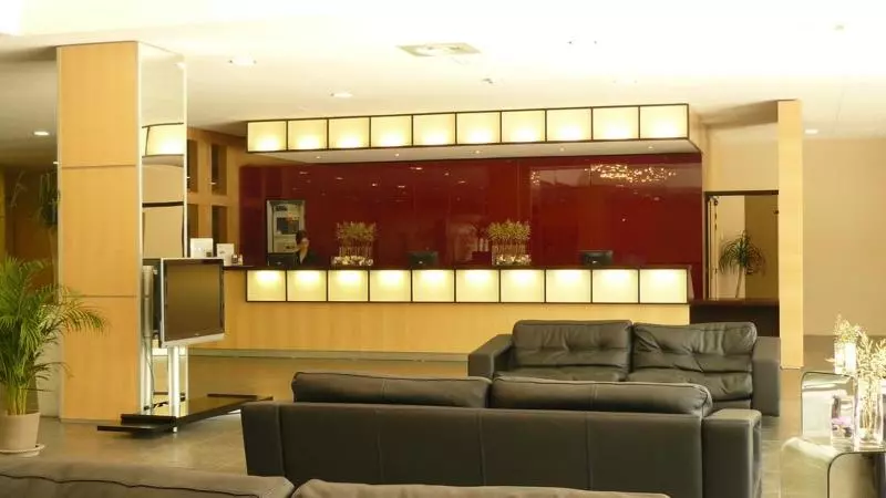 Отель Residhome Suites Paris Sénart