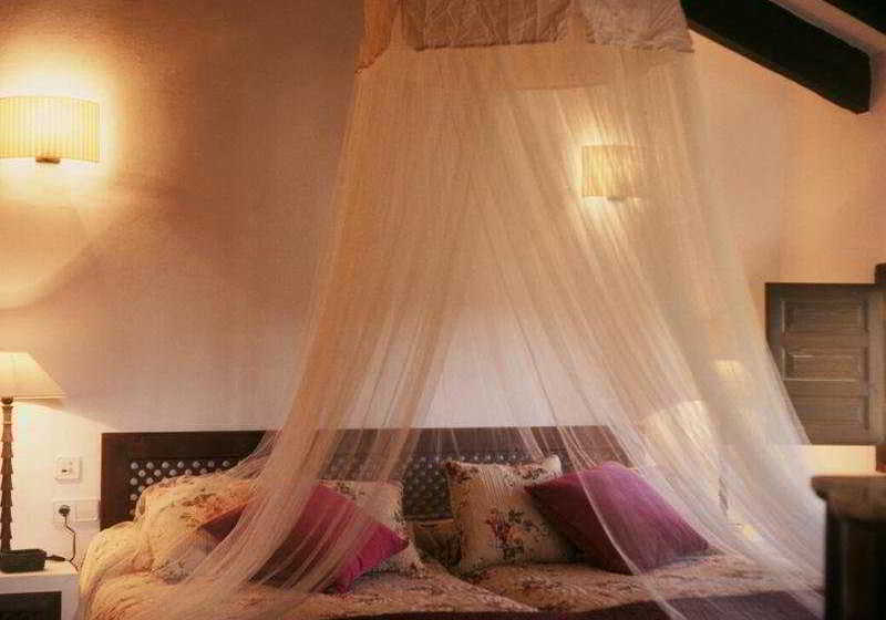 فندق ريفى Masia El Ferrajón