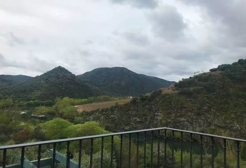 교외 호텔 Hospederia Rural Aldeaduero