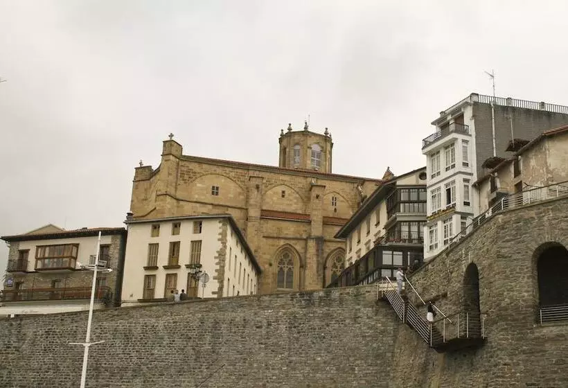 Saiaz Getaria Hotela