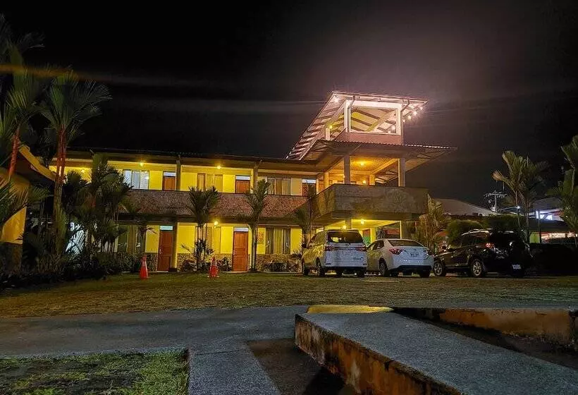 בית מלון כפרי San Bosco Inn