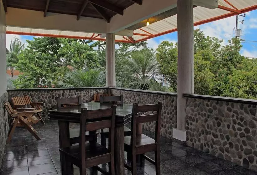 בית מלון כפרי San Bosco Inn