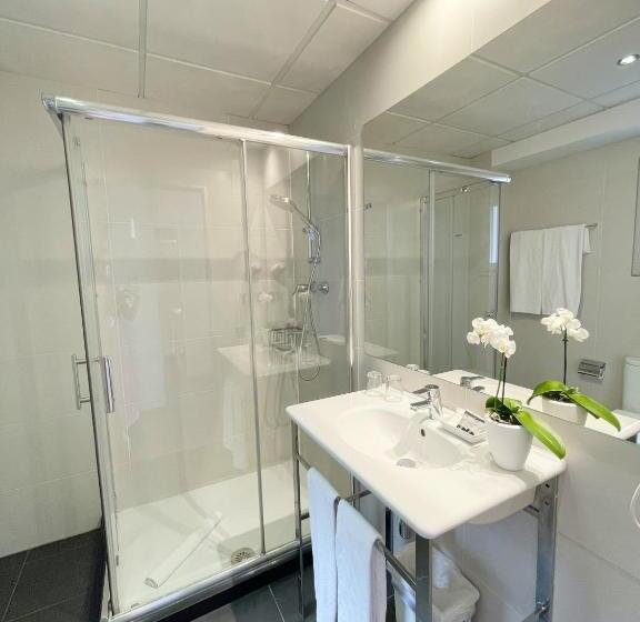 Sm Hotel Teatre Auditori