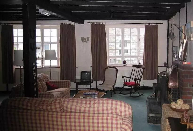 호텔 The Horseshoe Guesthouse