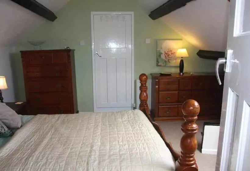 호텔 The Horseshoe Guesthouse