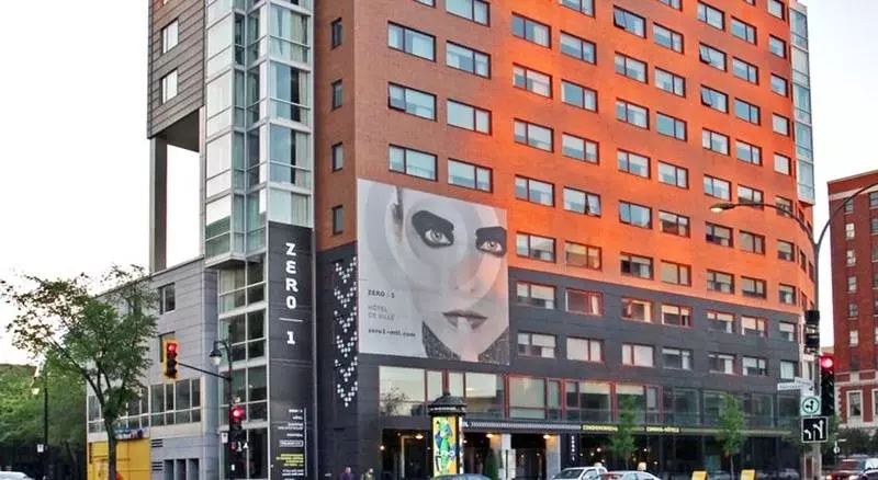 Отель Zero 1 Montreal