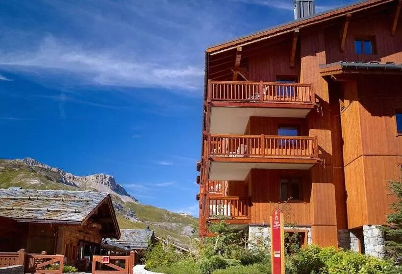 Residence Pierre & Vacances Premium L Ecrin Des Neiges