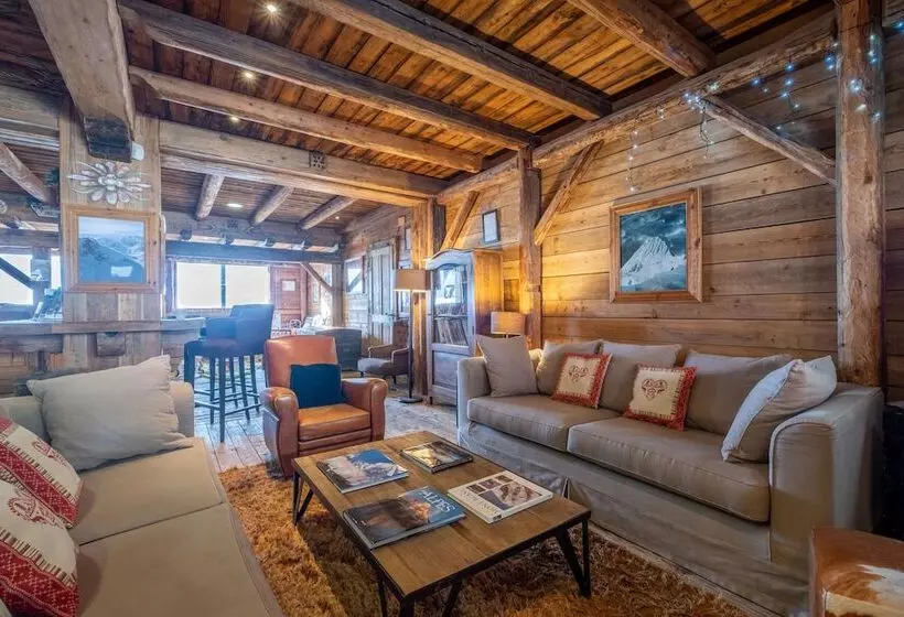 Residence Pierre & Vacances Premium L Ecrin Des Neiges